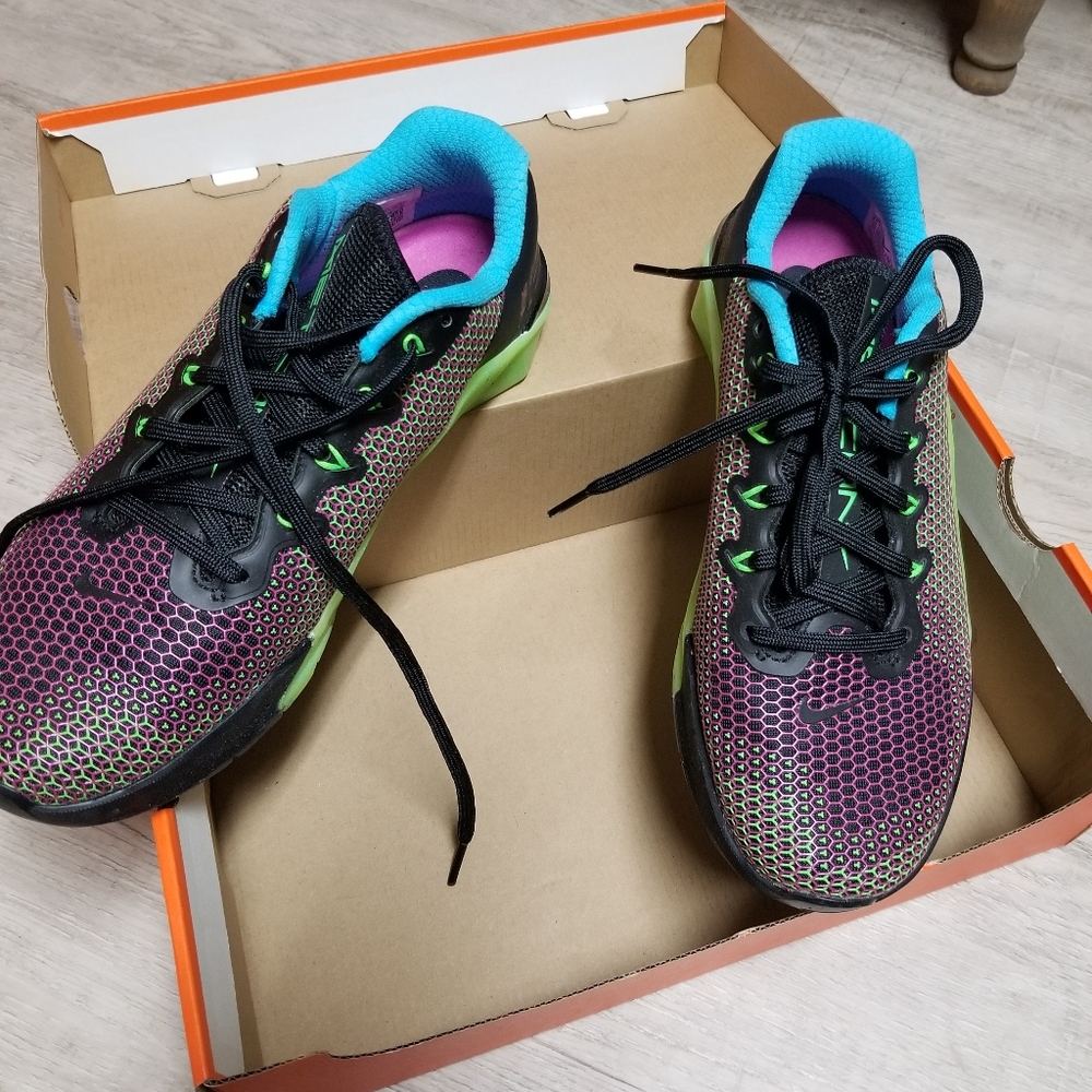 Women's Nike React Metcon